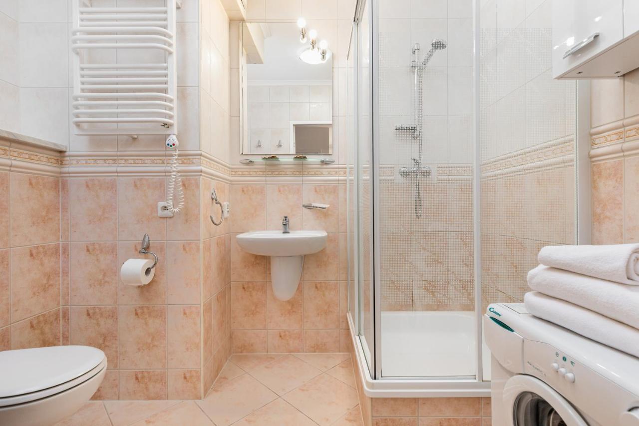 Jantar Apartamenty -Port Kolobrzeg- Westerplatte Z Garazem ภายนอก รูปภาพ